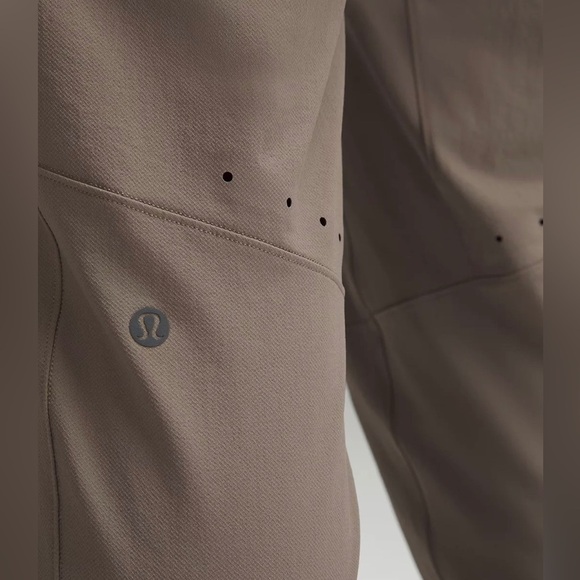 Lululemon License to Train Cargo Jogger men’s size xs s m xl 2x color nomad - Picture 3 of 12